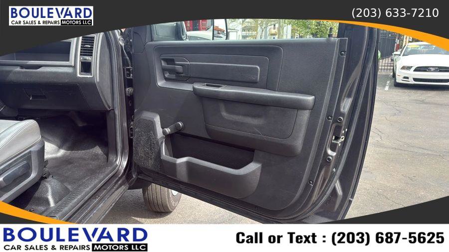 Used 2018 RAM 5500 Tradesman w/ Payload Upgrade Package AWD/4WD image 29