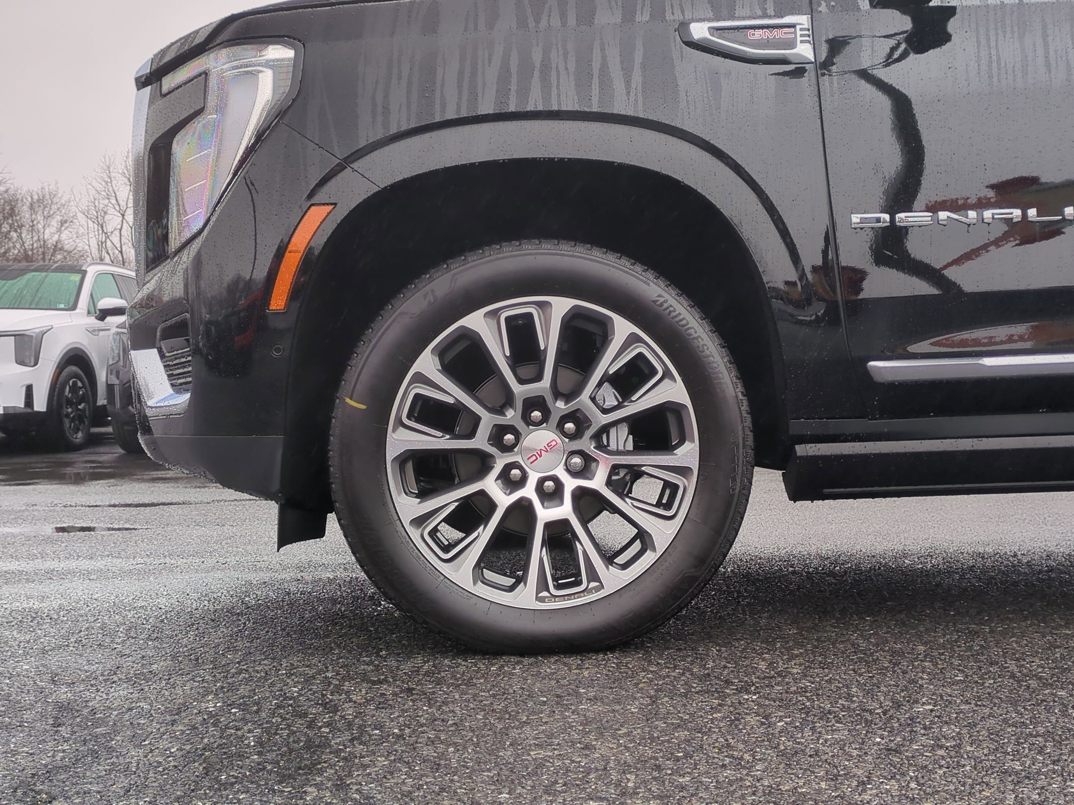 New 2026 GMC Yukon XL Denali w/ Sun & Power Step Package image 16