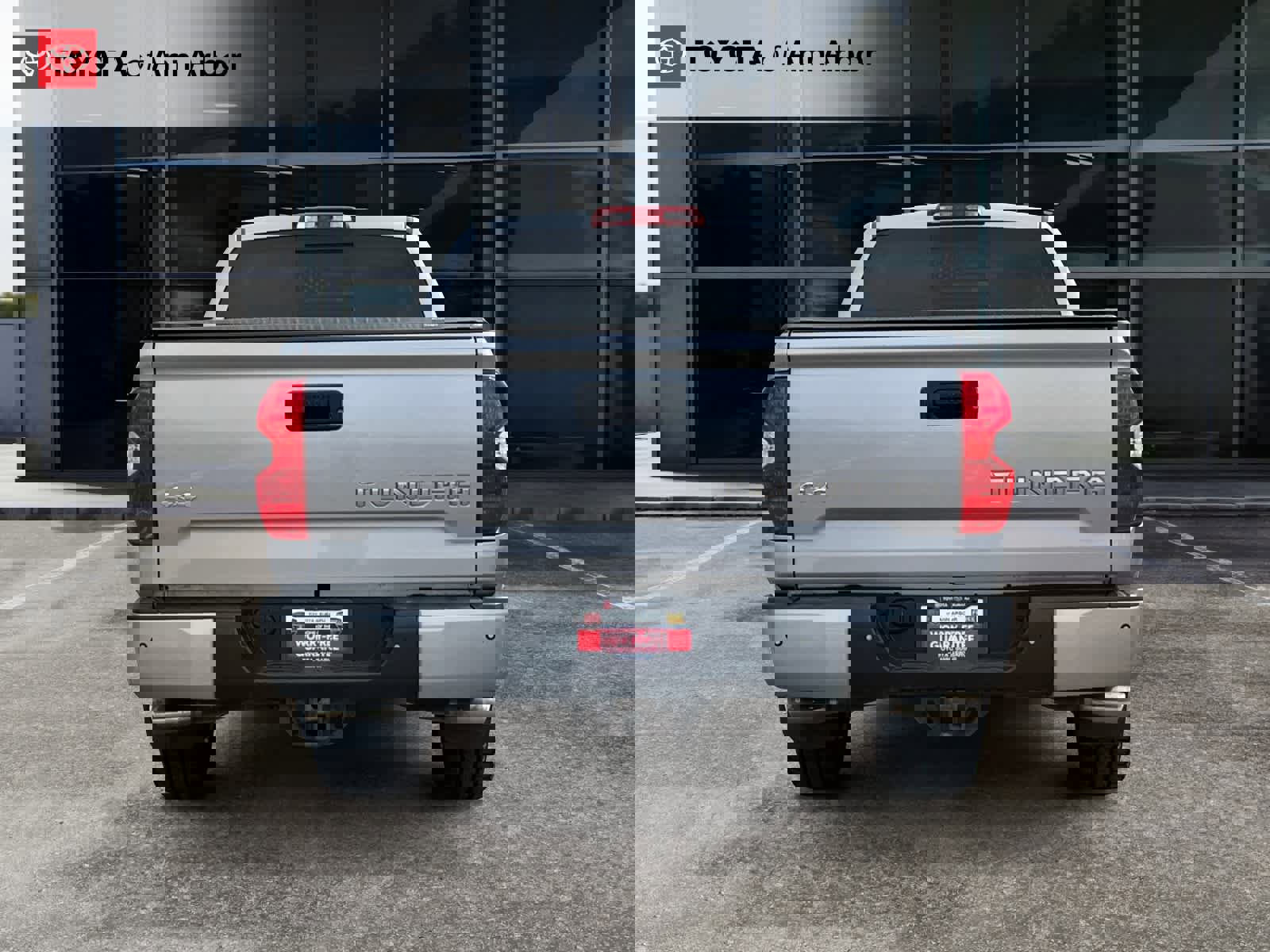 Used 2016 Toyota Tundra SR5 w/ SR5 Upgrade Package AWD/4WD image 10