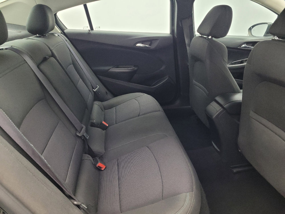 Used 2016 Chevrolet Cruze LT w/ Convenience Package image 19