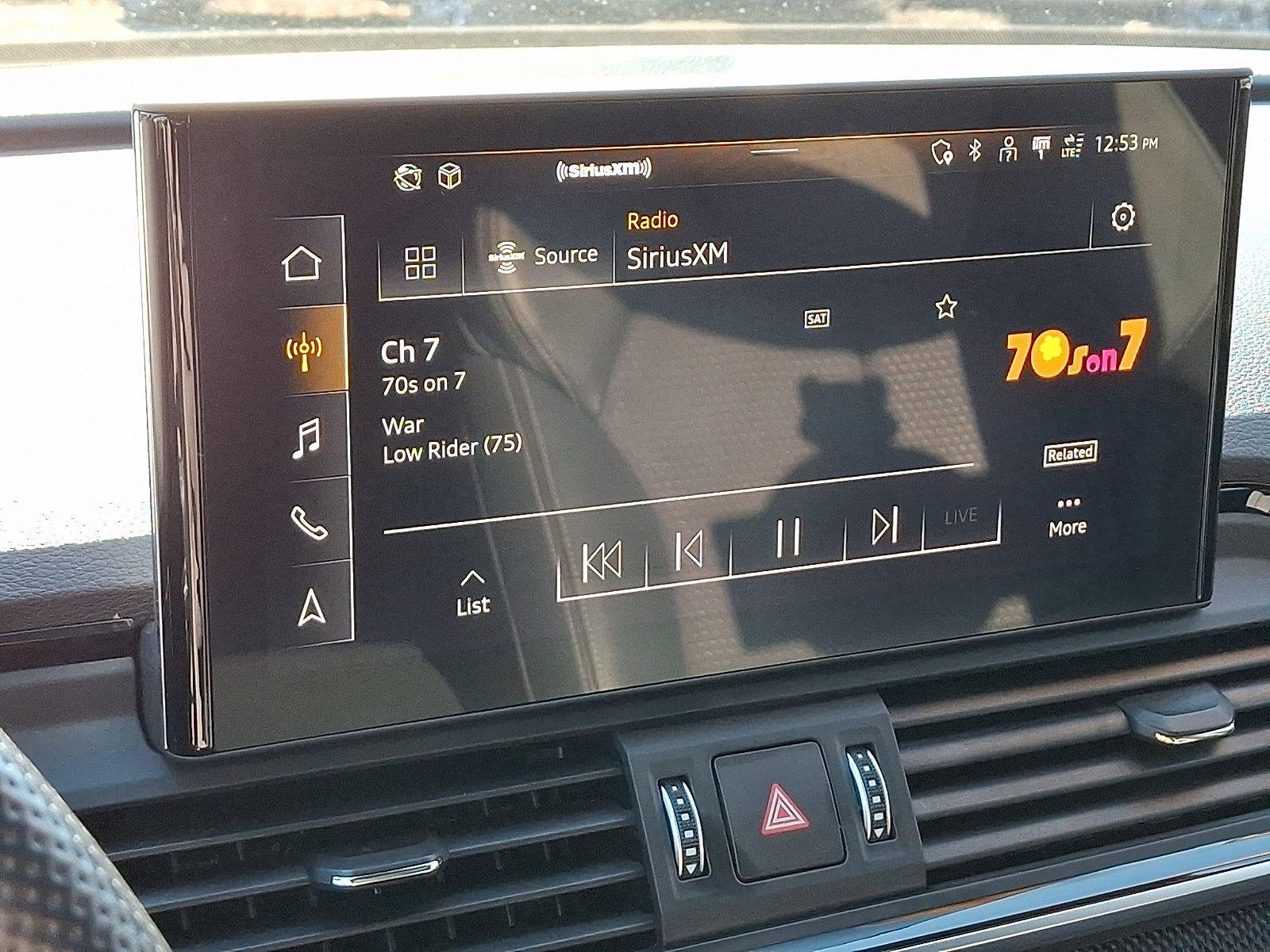 Used 2022 Audi SQ5 Prestige image 19