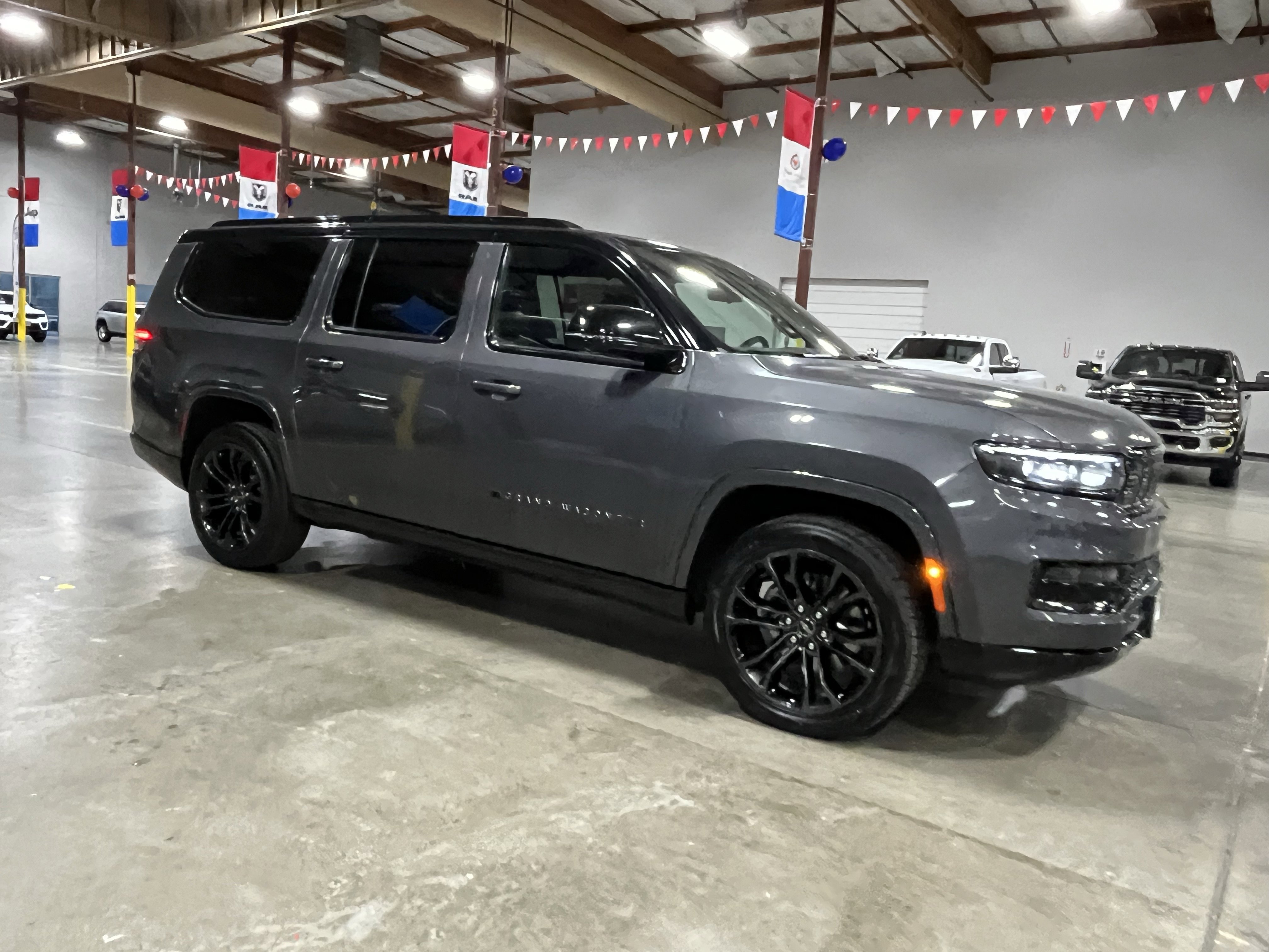 Used 2024 Jeep Grand Wagoneer L Series II w/ Quick Order Packagew 28T image 7