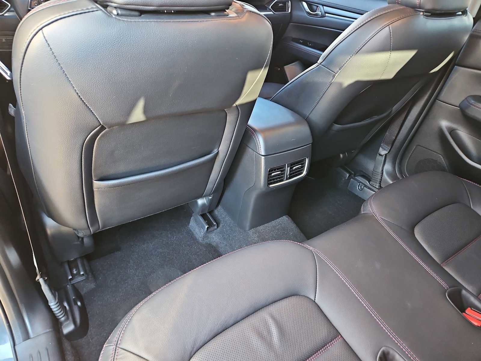 Used 2023 MAZDA CX-5 Carbon Edition image 18