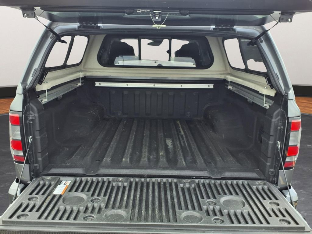 Used 2022 Nissan Frontier SV image 24