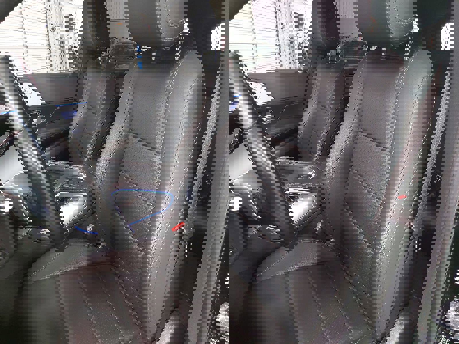 Used 2024 Mercedes-Benz GLE 450e 4MATIC image 16