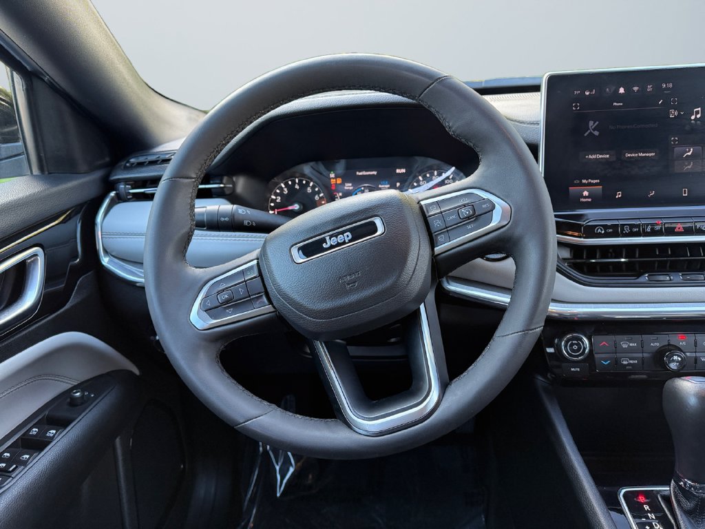 Used 2024 Jeep Compass Limited AWD/4WD image 12
