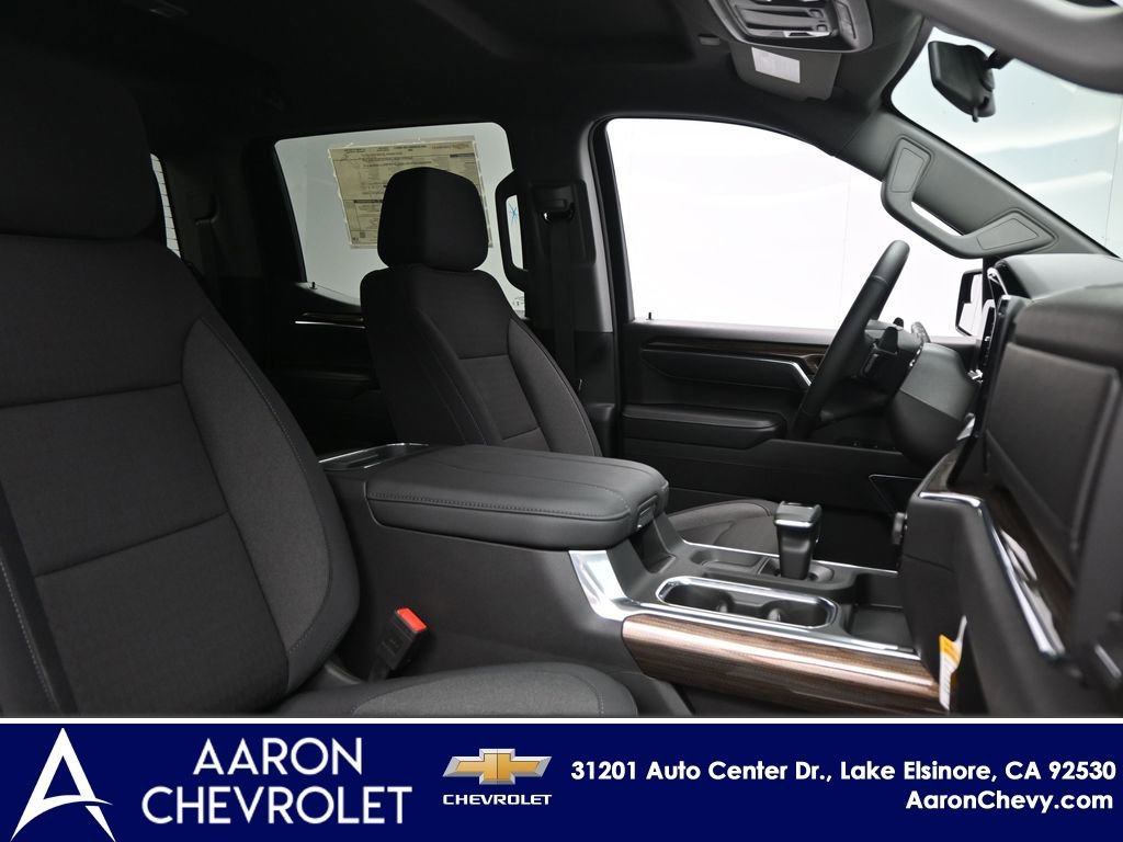 New 2025 Chevrolet Silverado 1500 LT w/ LPO, Dark Essentials Package image 19