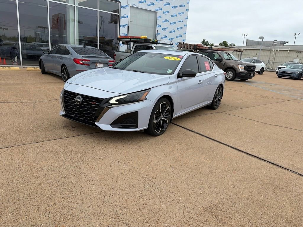 Certified 2023 Nissan Altima 2.5 SR w/ SR Premium Package FWD video 1