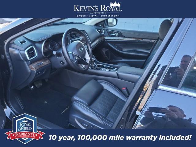 Used 2017 Nissan Maxima Platinum FWD image 10