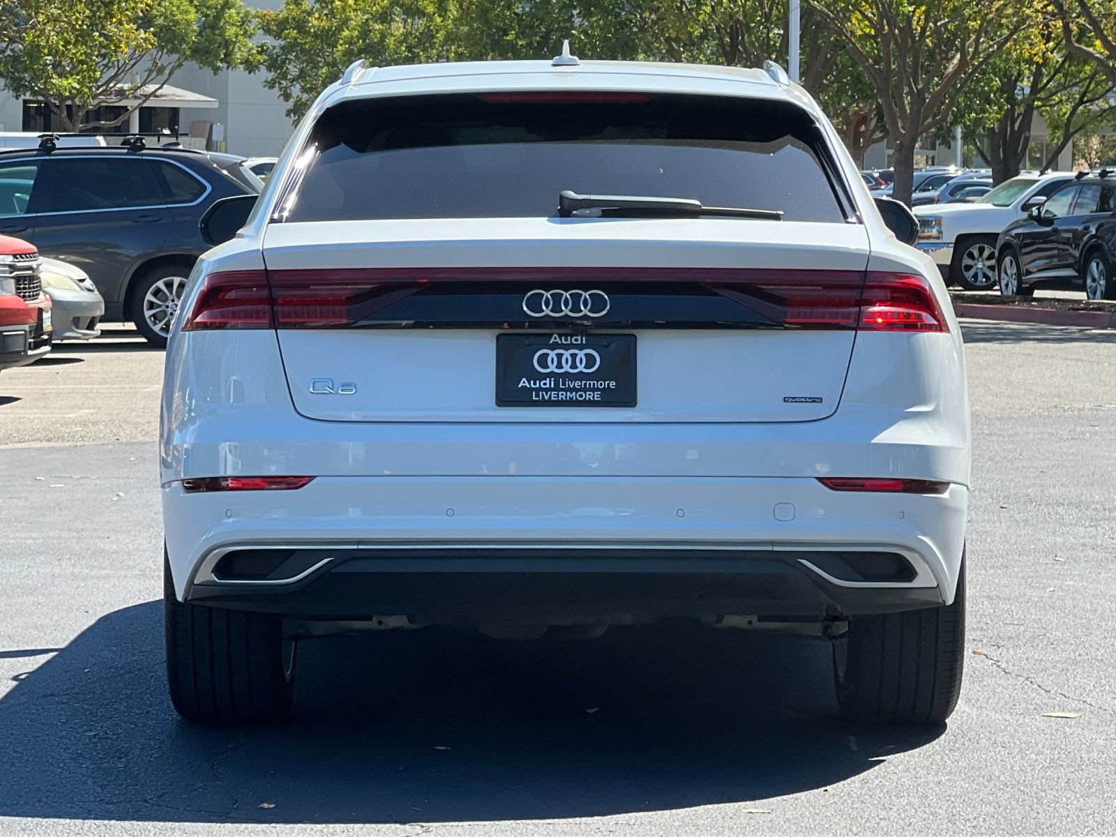 Used 2023 Audi Q8 Premium AWD/4WD image 5