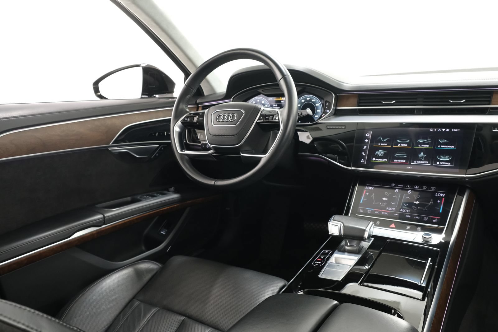 Used 2021 Audi A8 L 4.0T w/ Luxury Package AWD/4WD image 11