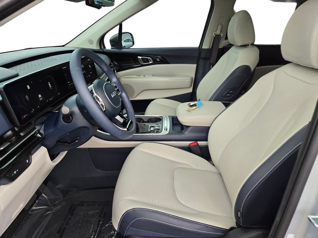 Used 2025 Kia Carnival SX Prestige FWD image 18