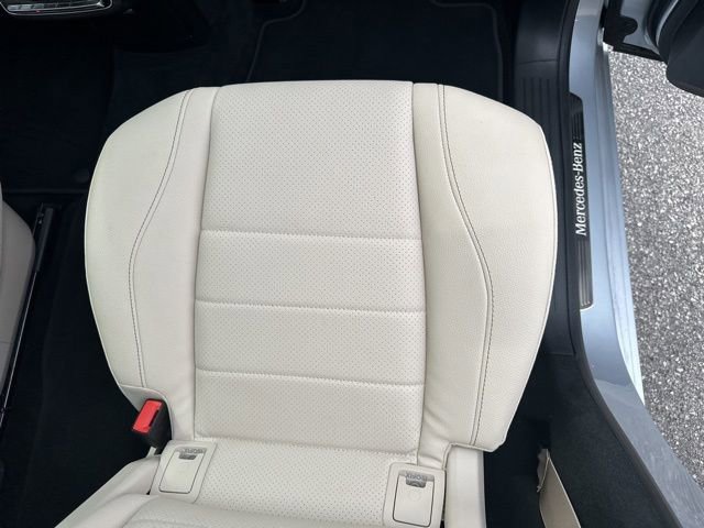 Used 2025 Mercedes-Benz GLS 450 4MATIC image 32