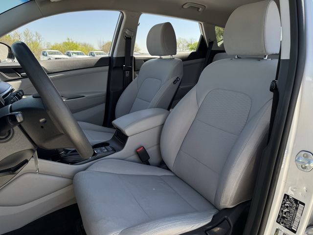 Used 2019 Hyundai Tucson SE image 25