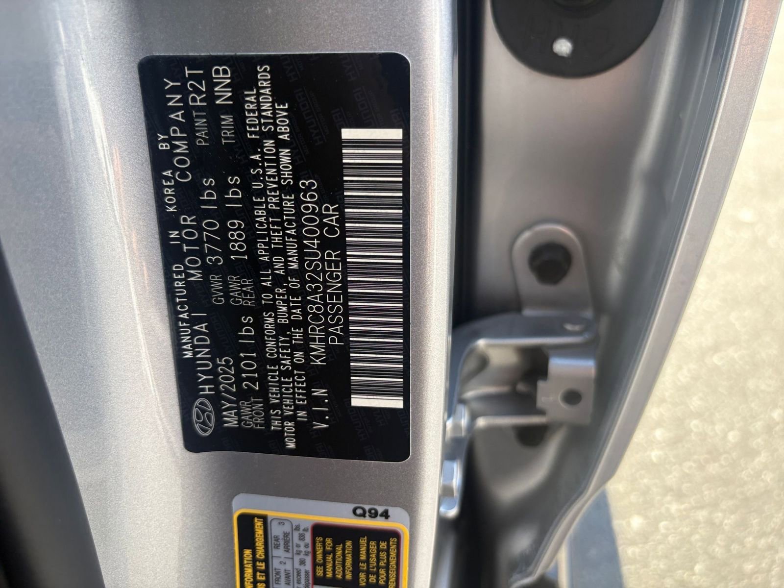 Used 2025 Hyundai Venue SEL FWD image 29