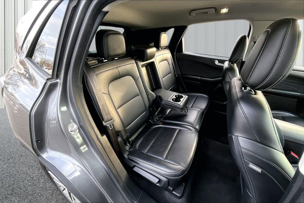 Used 2021 Ford Escape SEL image 25