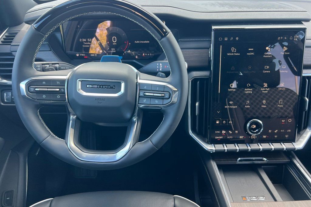 New 2026 GMC Acadia Denali w/ Super Cruise Package image 11