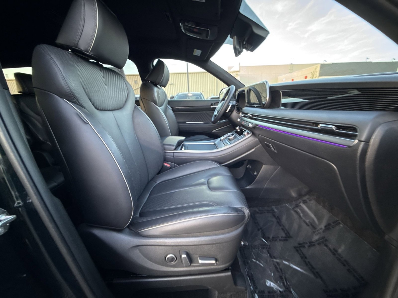 Used 2025 Hyundai Palisade Calligraphy image 28