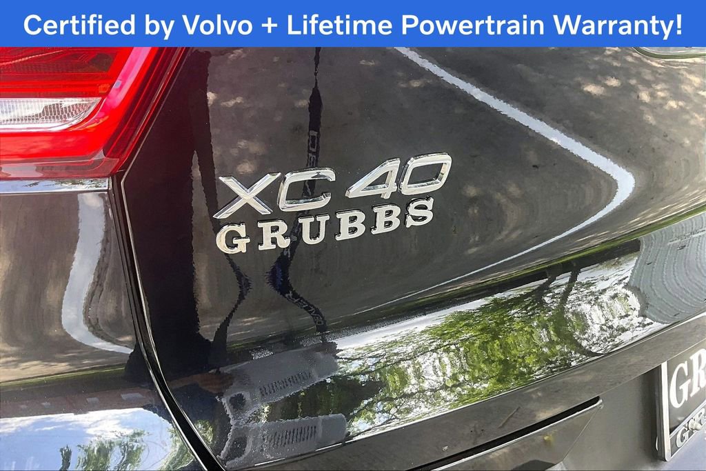 Certified 2026 Volvo XC40 B5 Plus AWD/4WD image 42