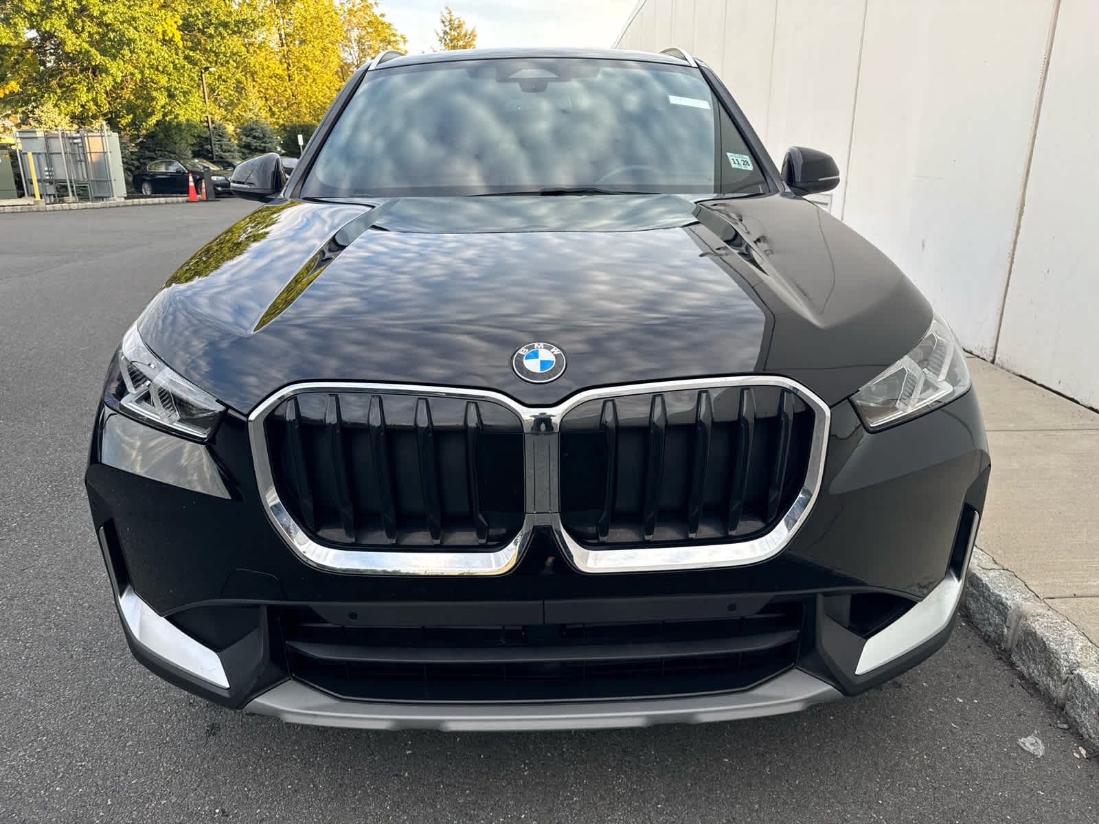 Used 2023 BMW X1 xDrive28i w/ Convenience Package AWD/4WD image 4