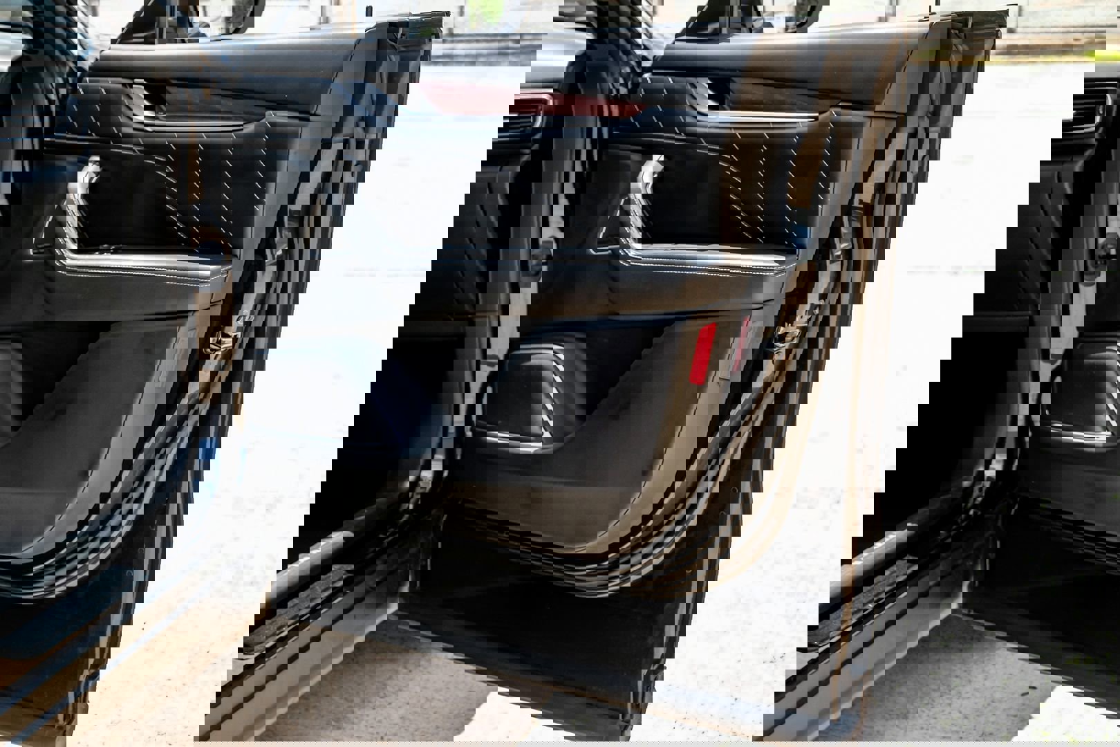 Used 2019 Maserati Levante S GranLusso image 41