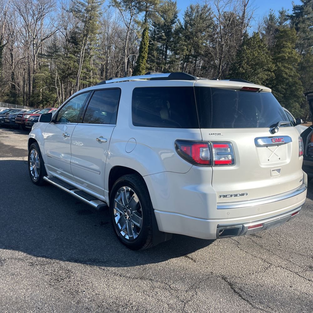 Used 2015 GMC Acadia Denali image 4