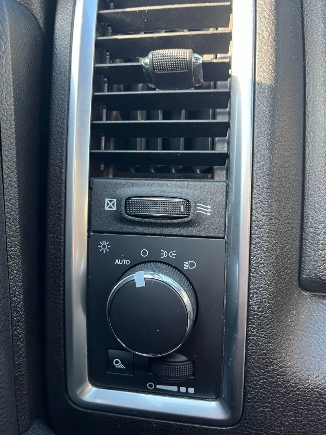 Used 2021 RAM 1500 Classic Warlock w/ Electronics Group image 20