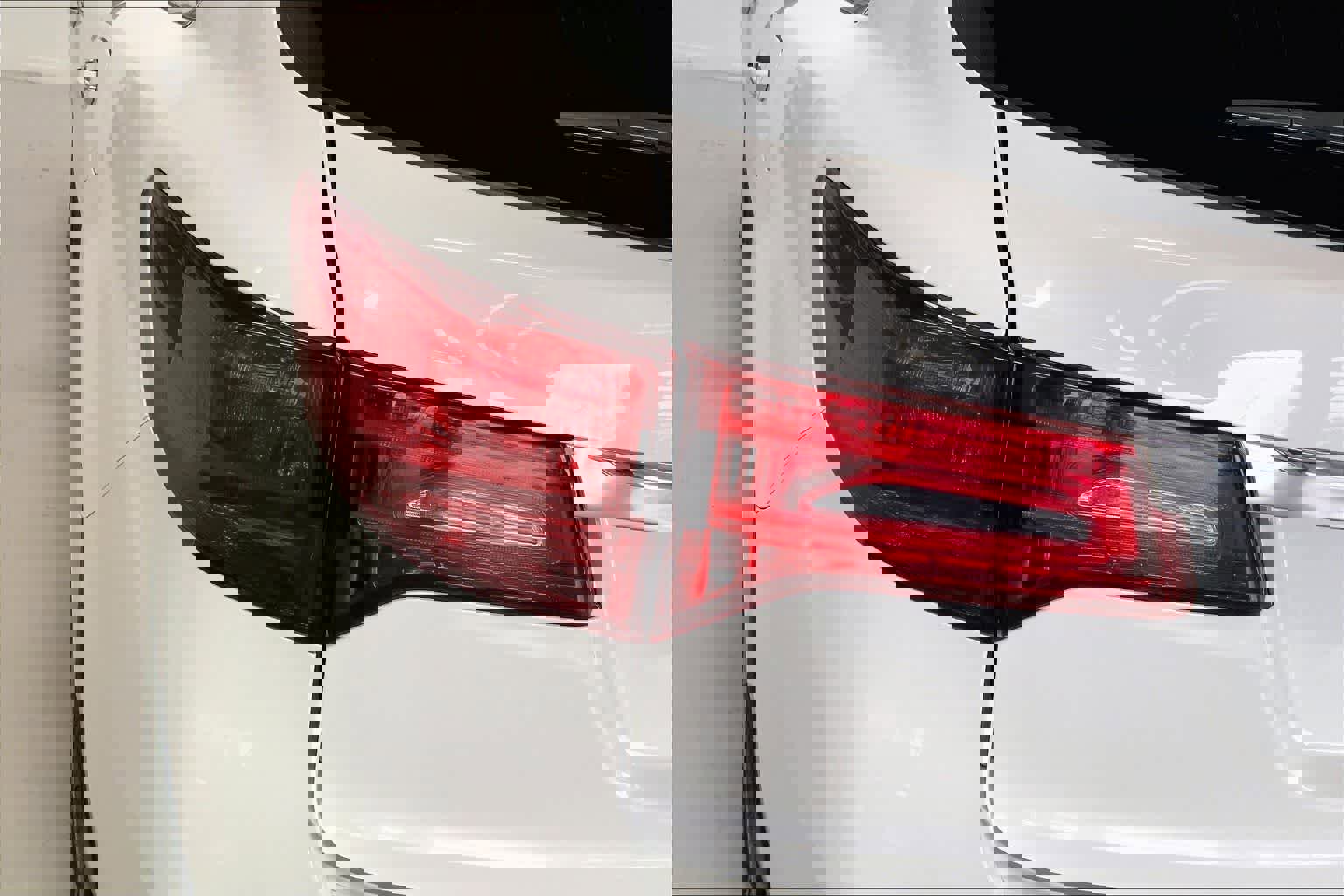 Used 2020 Acura MDX SH-AWD image 30