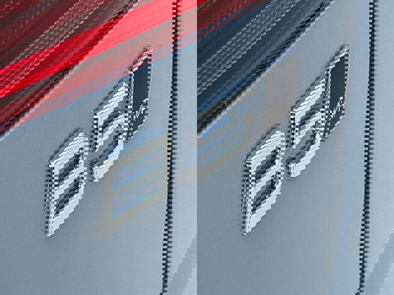 New 2026 Volvo XC60 B5 Plus w/ Protection Package Premier image 9