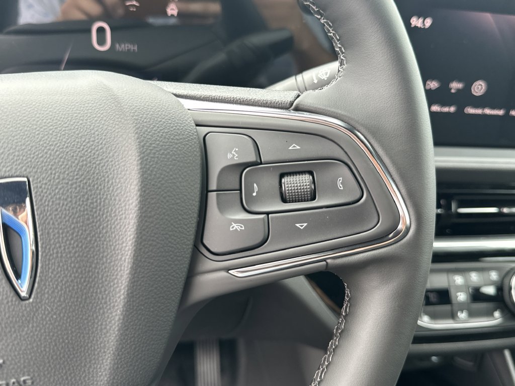 New 2026 Buick Envista Sport Touring w/ Convenience I Package FWD image 21