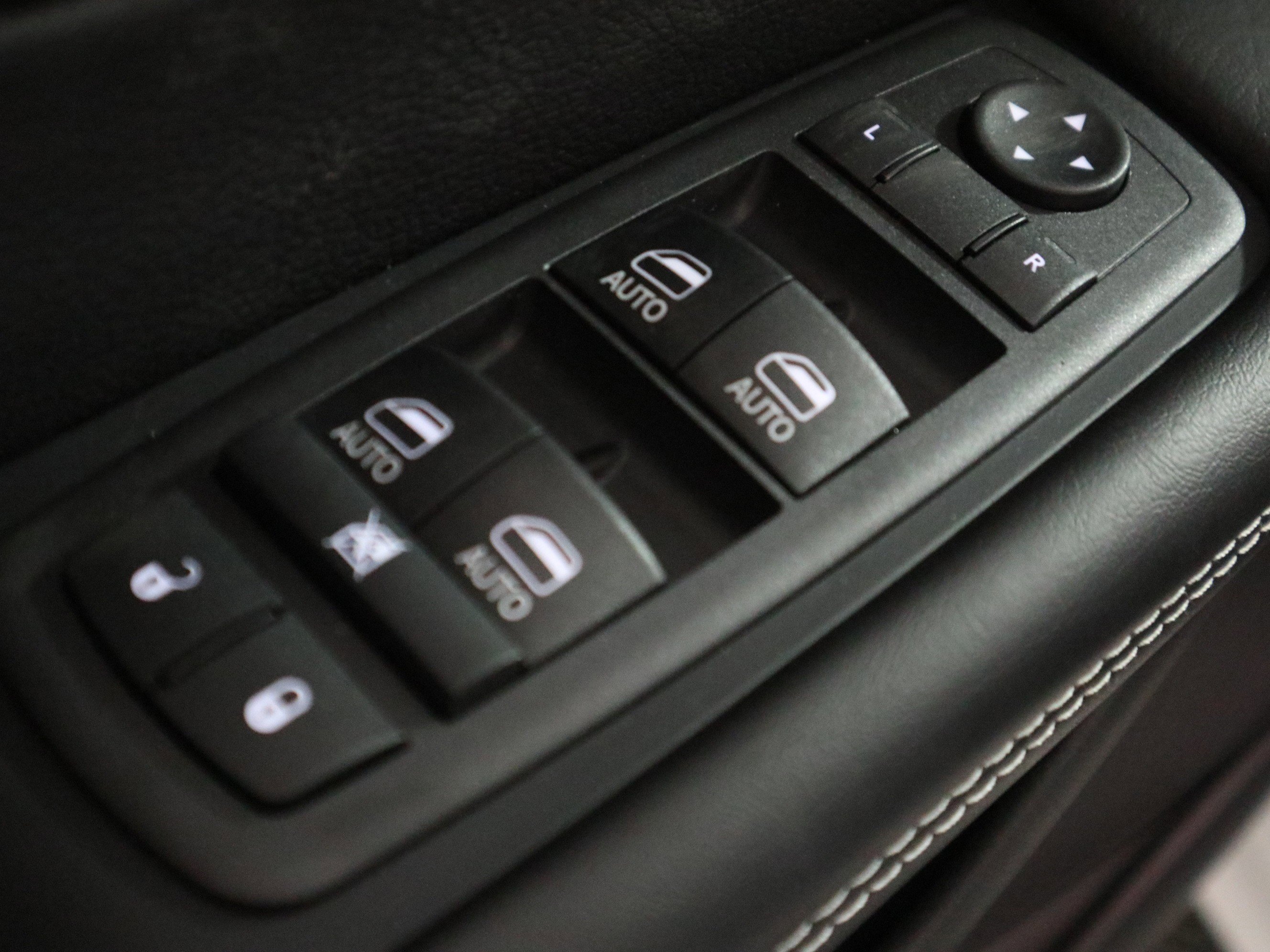 New 2026 Chrysler Pacifica Select image 35