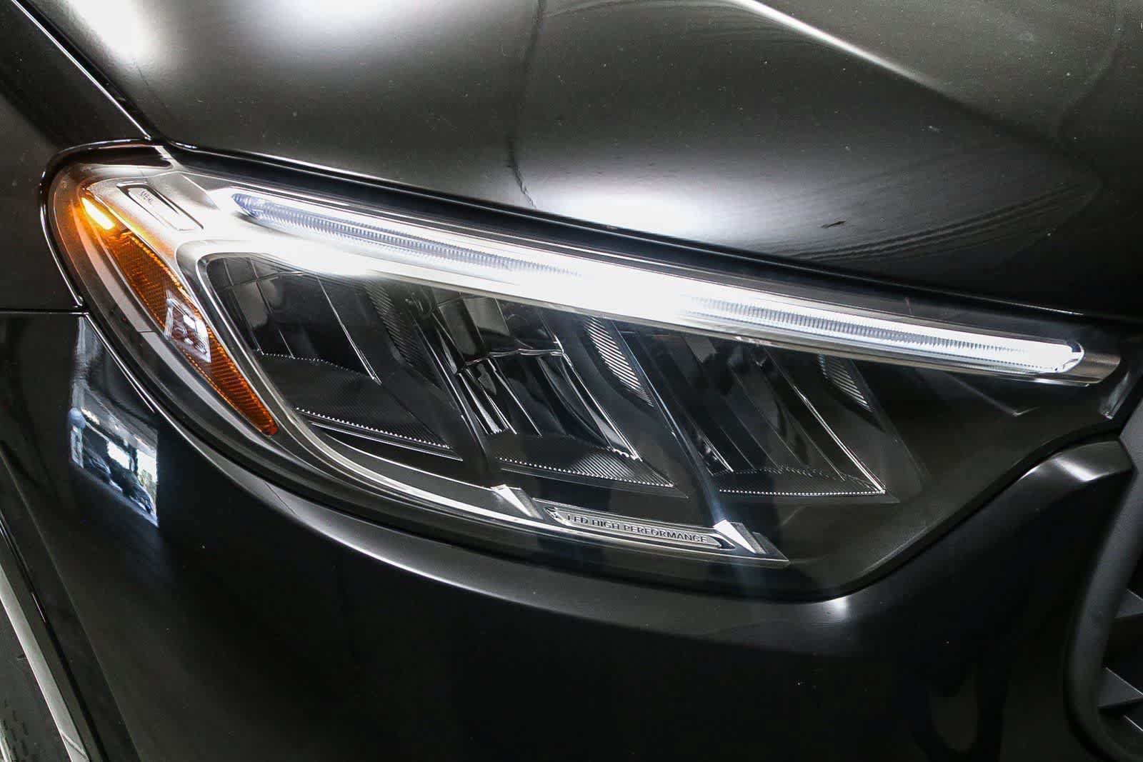 New 2025 Mercedes-Benz GLC 63 AMG S image 4