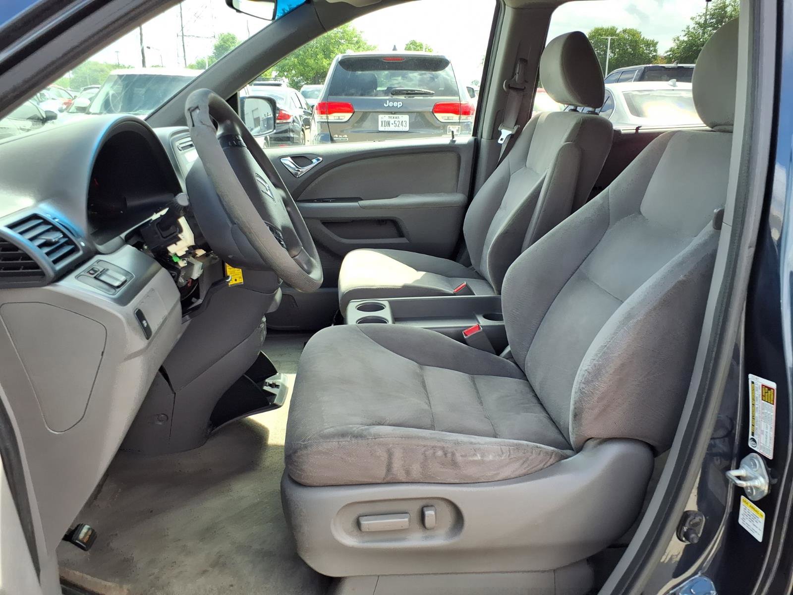 Used 2010 Honda Odyssey EX image 16