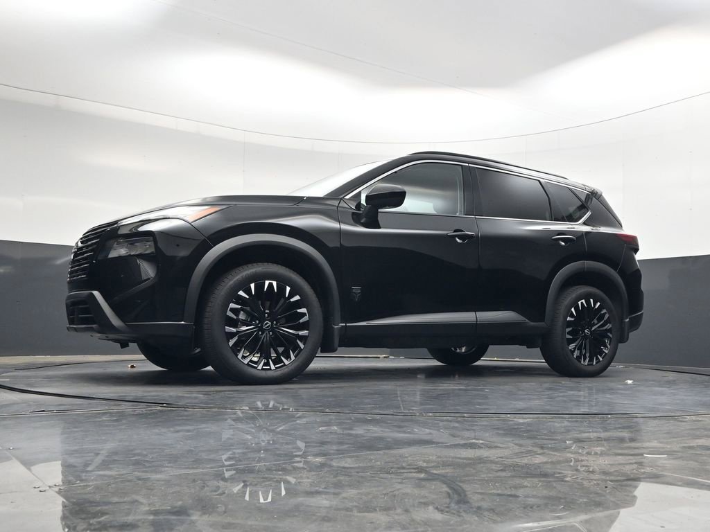 Certified 2026 Nissan Rogue Dark Armor FWD image 34