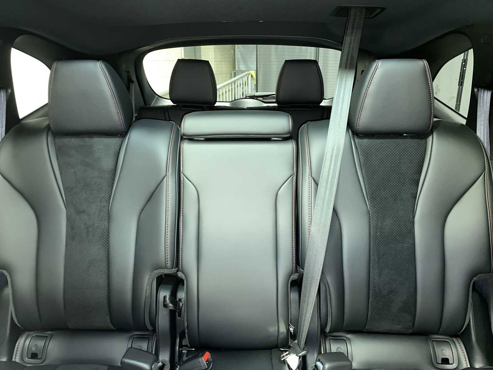 Used 2025 Acura MDX A-Spec image 22