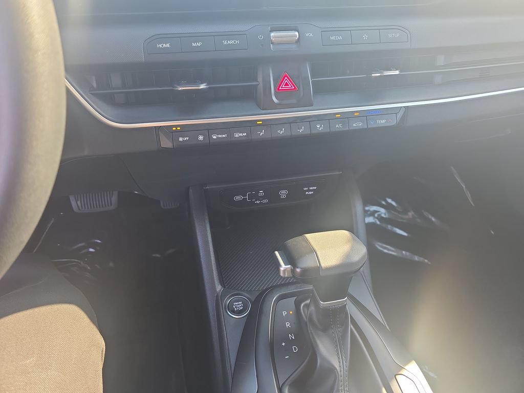 Used 2025 Kia K4 FWD image 17