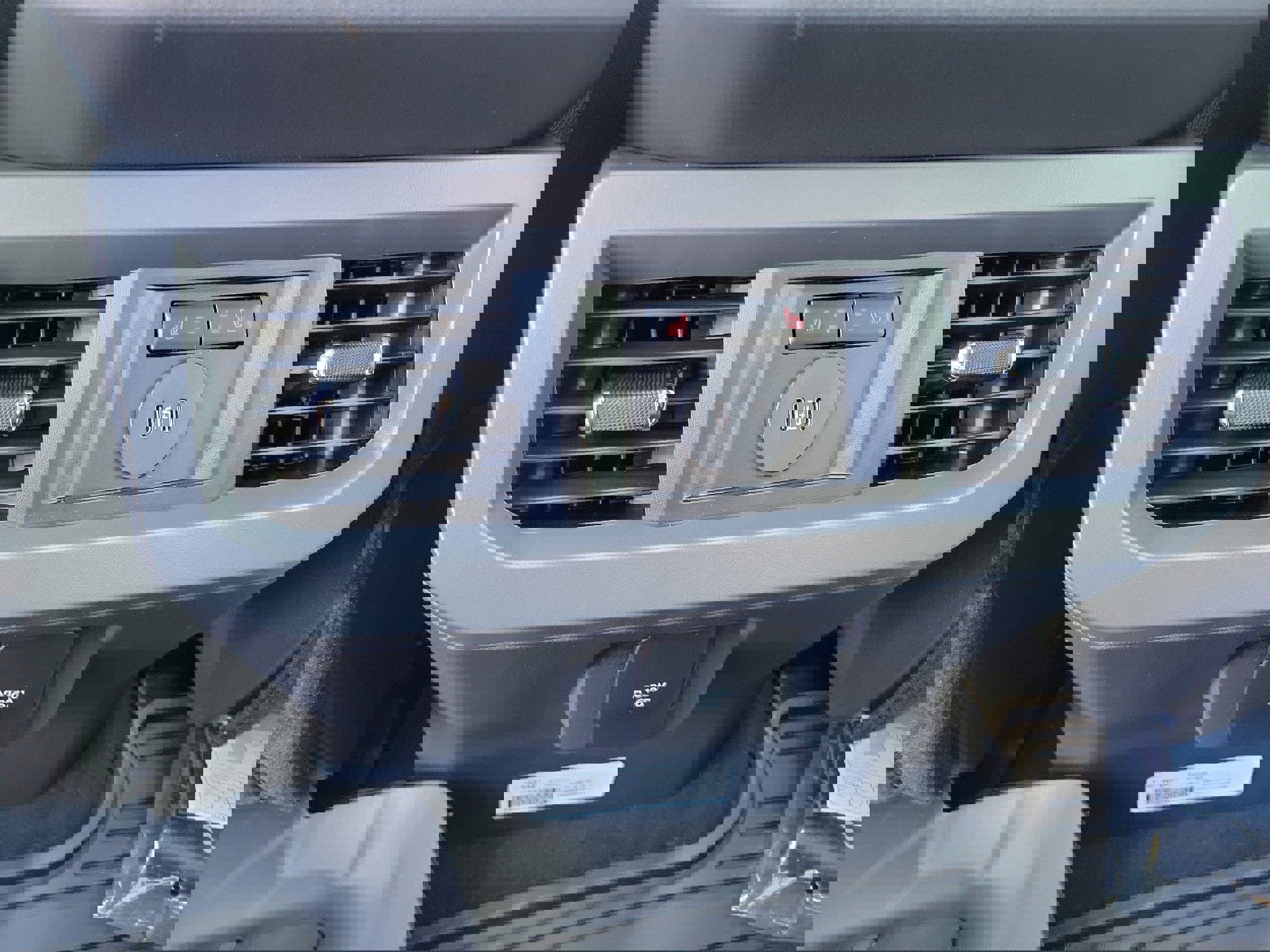 New 2026 Ford F350 Lariat image 17