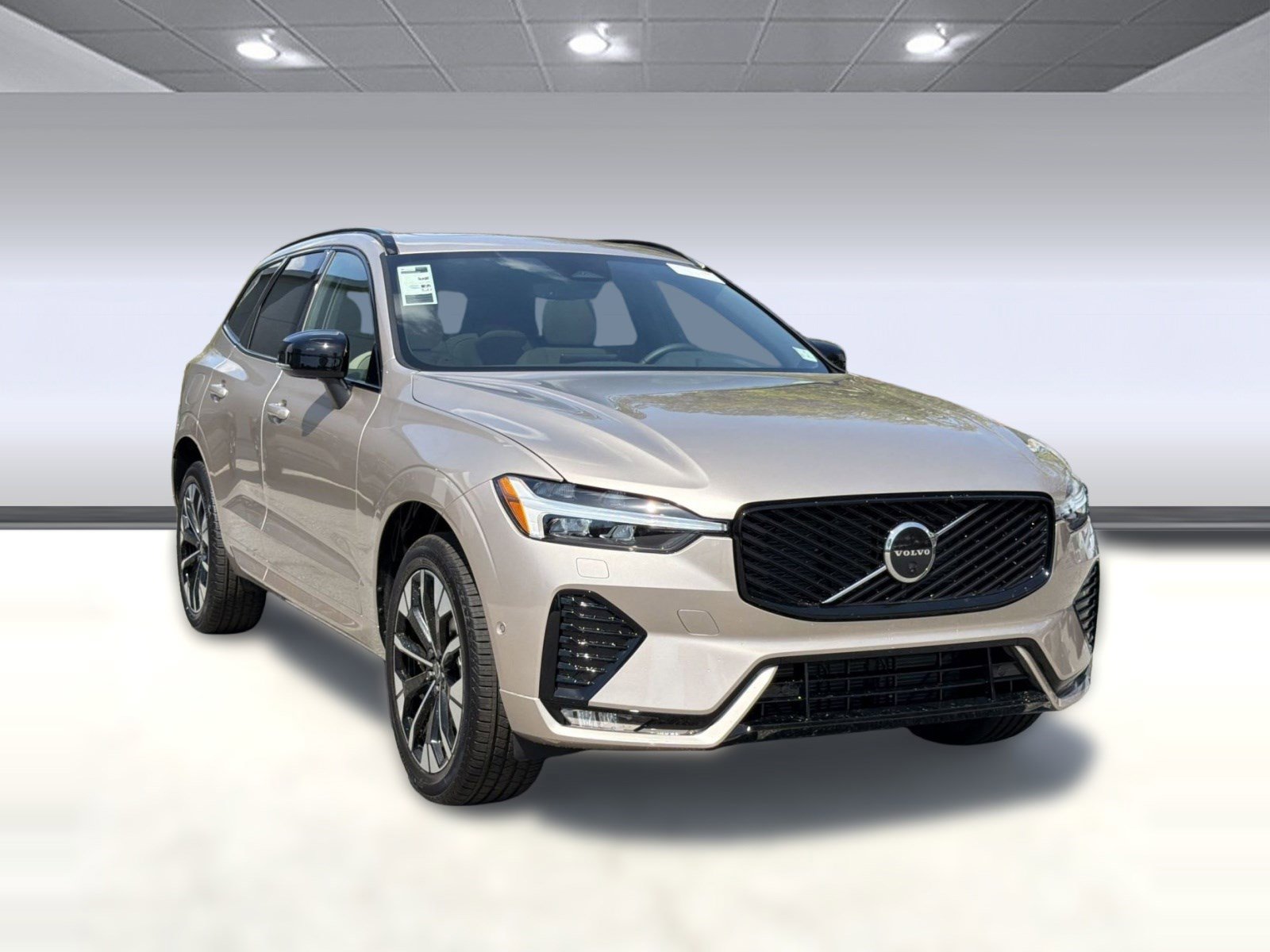New 2026 Volvo XC60 B5 Plus w/ Protection Package Premier AWD/4WD image 7