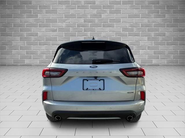 Certified 2023 Ford Escape ST-Line Select w/ Tech Pack #1 AWD/4WD image 6