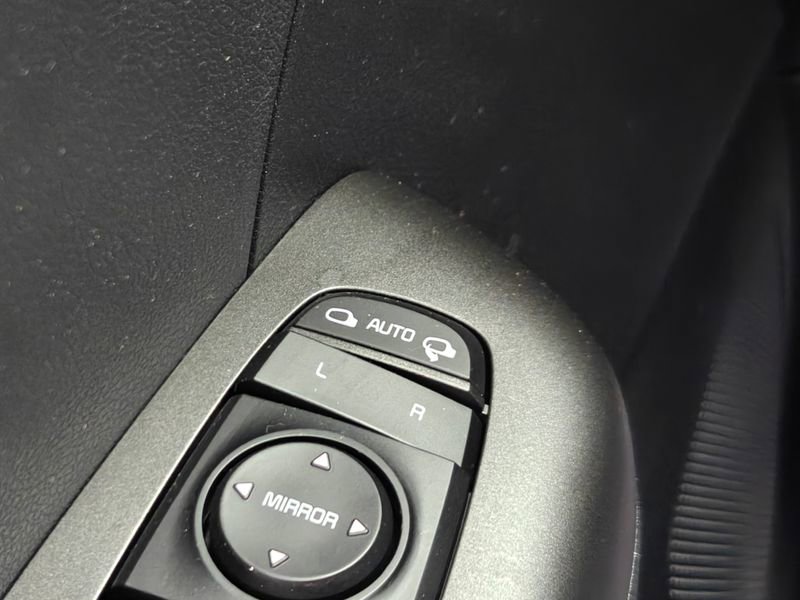 Used 2020 Kia Sportage LX w/ LX Popular Package image 34