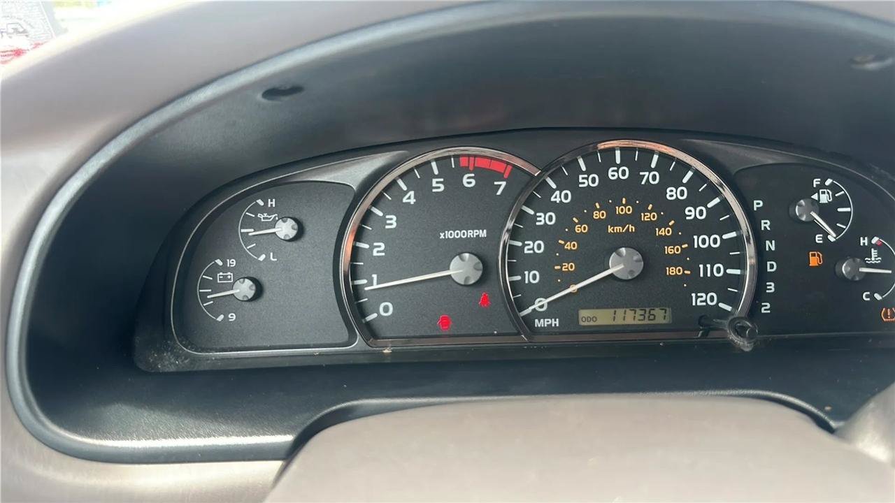 Used 2006 Toyota Sequoia SR5 AWD/4WD image 40