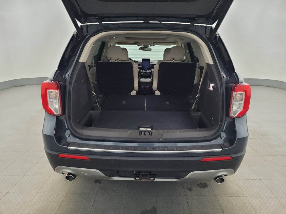 Used 2022 Ford Explorer Platinum w/ Premium Technology Package image 29