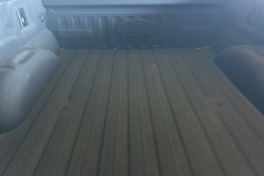 Certified 2022 Ford F150 Lightning Lariat AWD/4WD image 17