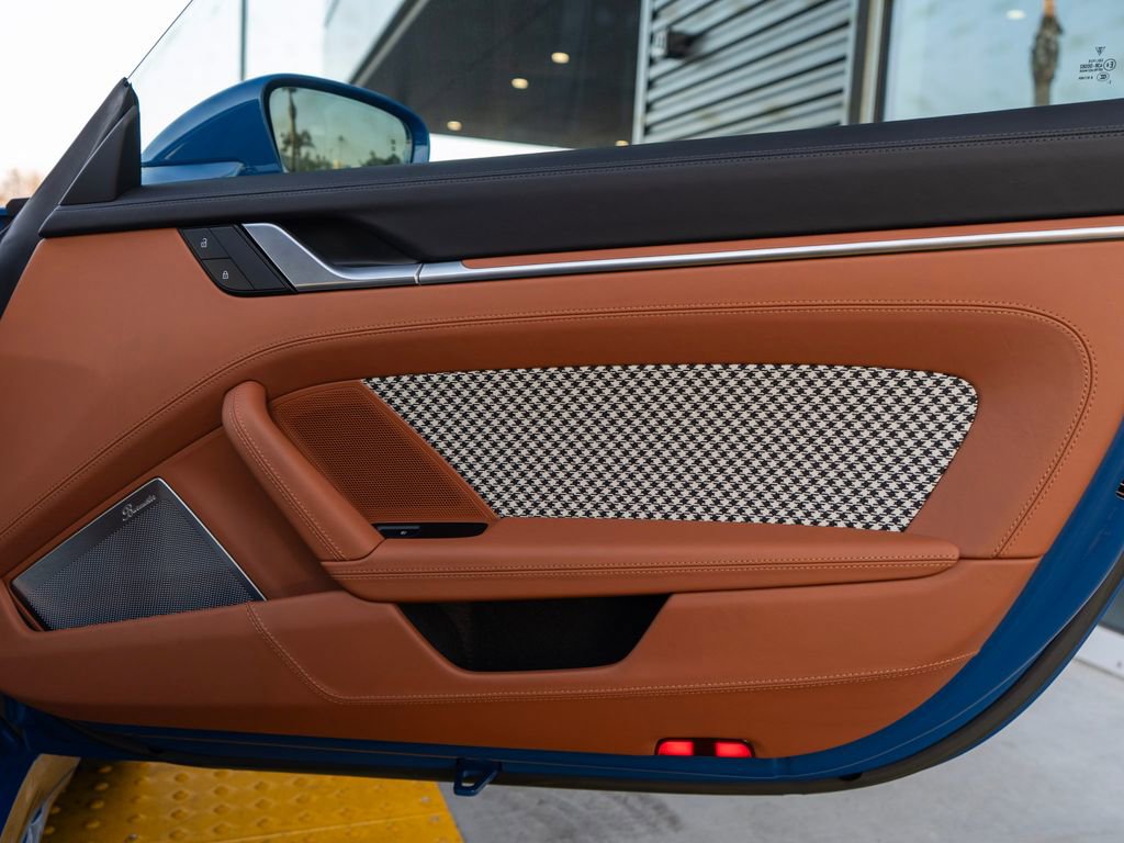 Certified 2023 Porsche 911 Sport Classic image 33