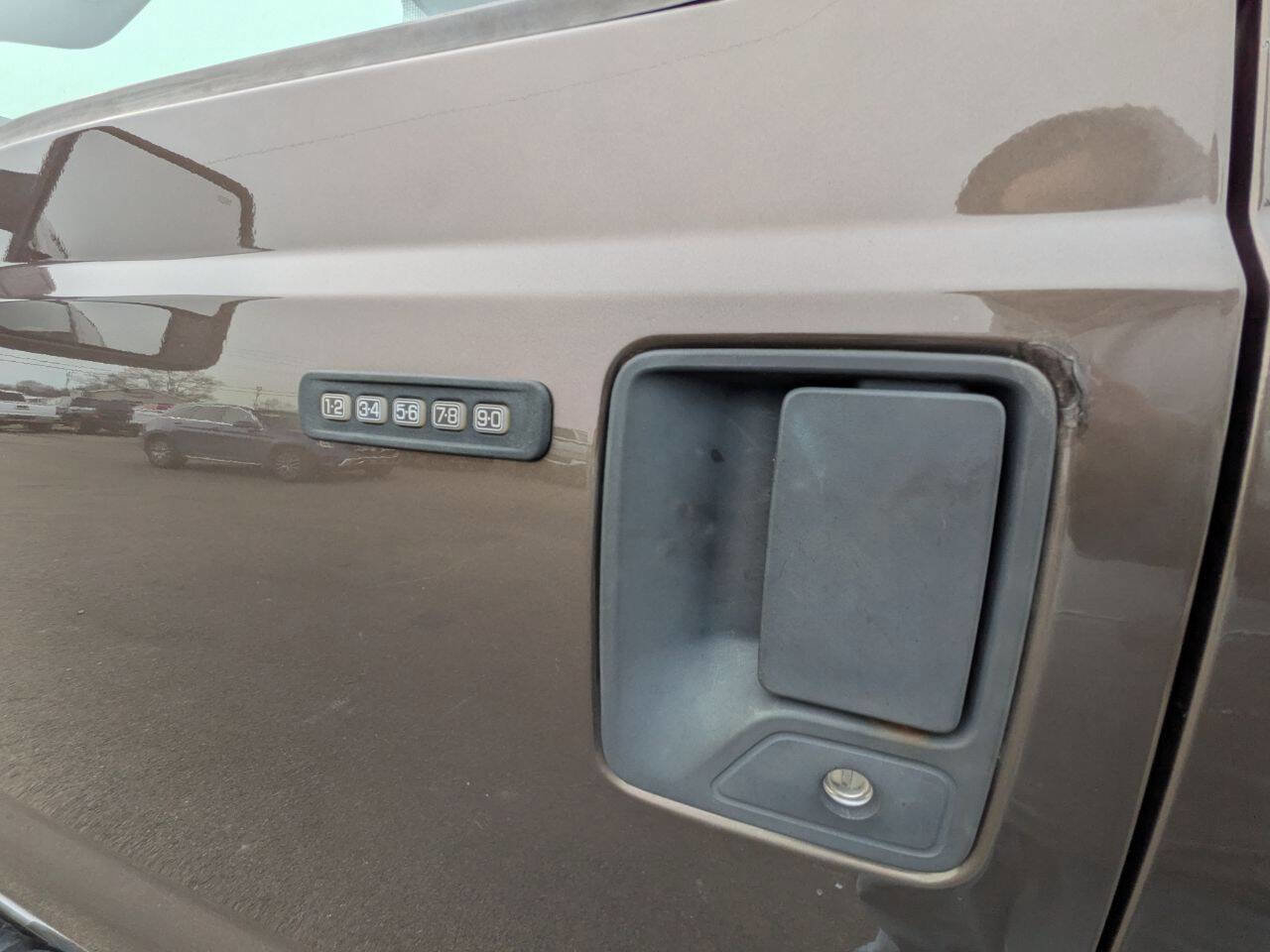 Used 2016 Ford F350 XLT w/ XLT Value Package image 13