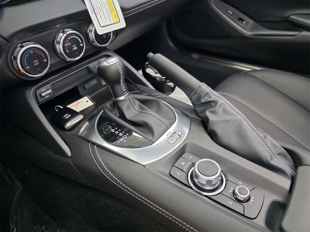 New 2025 MAZDA MX-5 Miata RF Grand Touring image 8