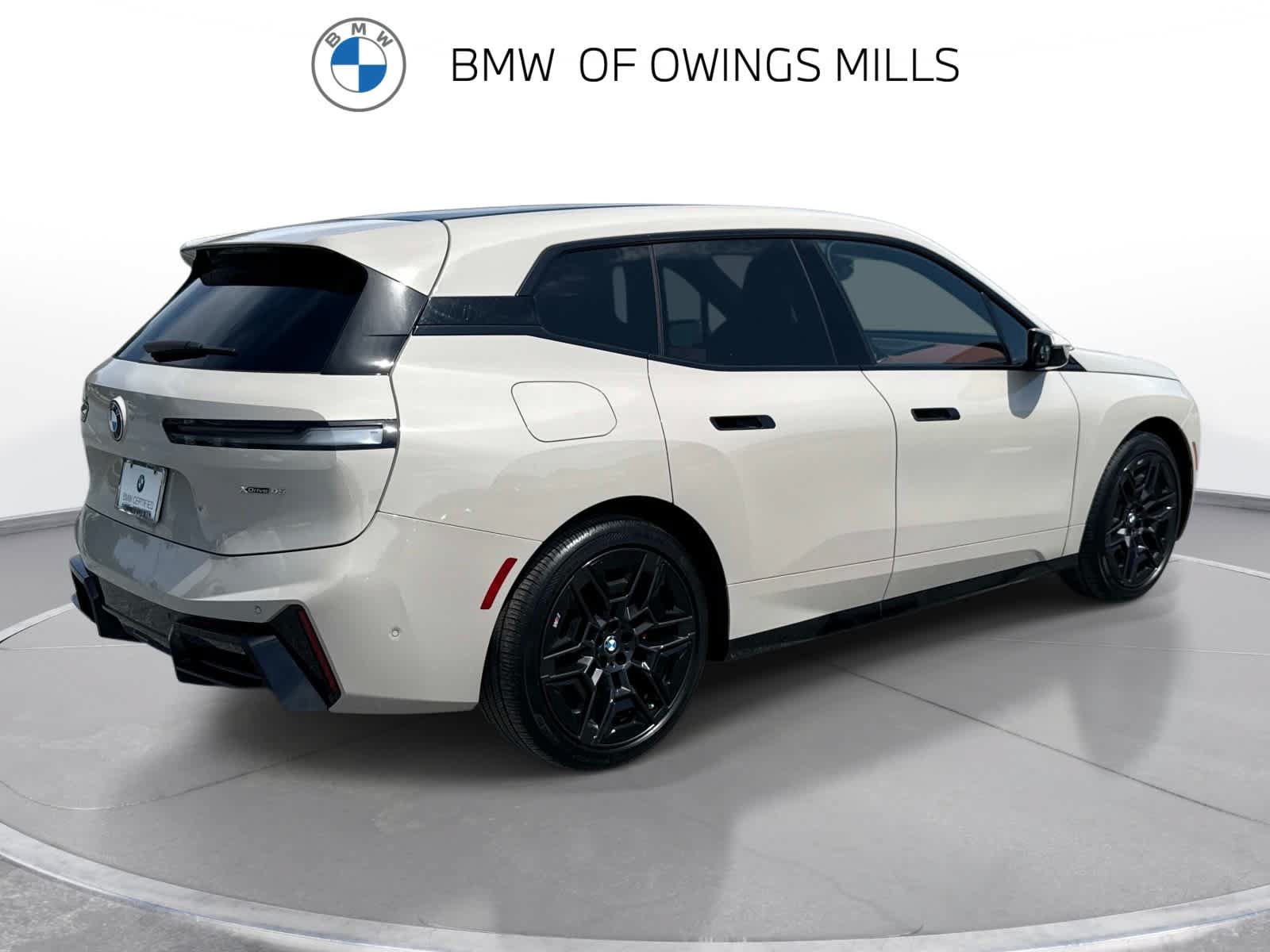 Used 2026 BMW iX xDrive45 w/ M Sport Package AWD/4WD image 8