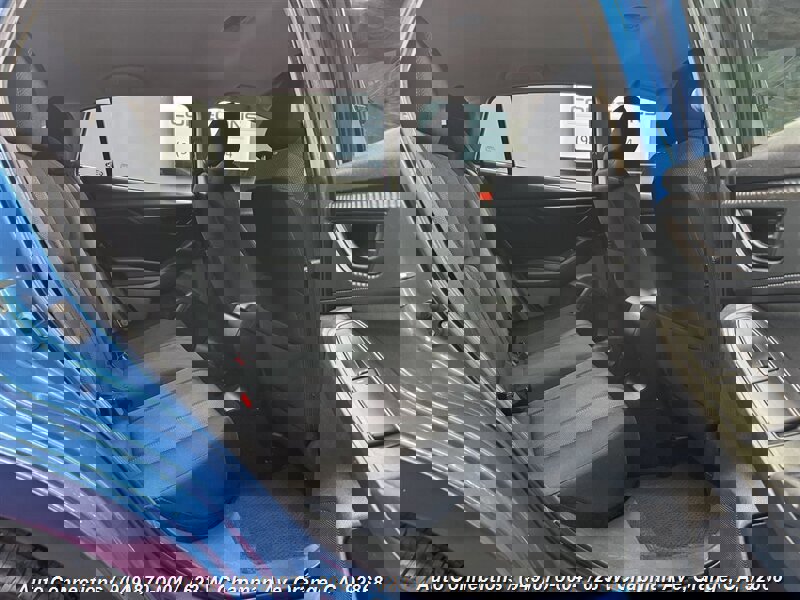 Used 2018 Subaru Impreza 2.0i Premium image 8