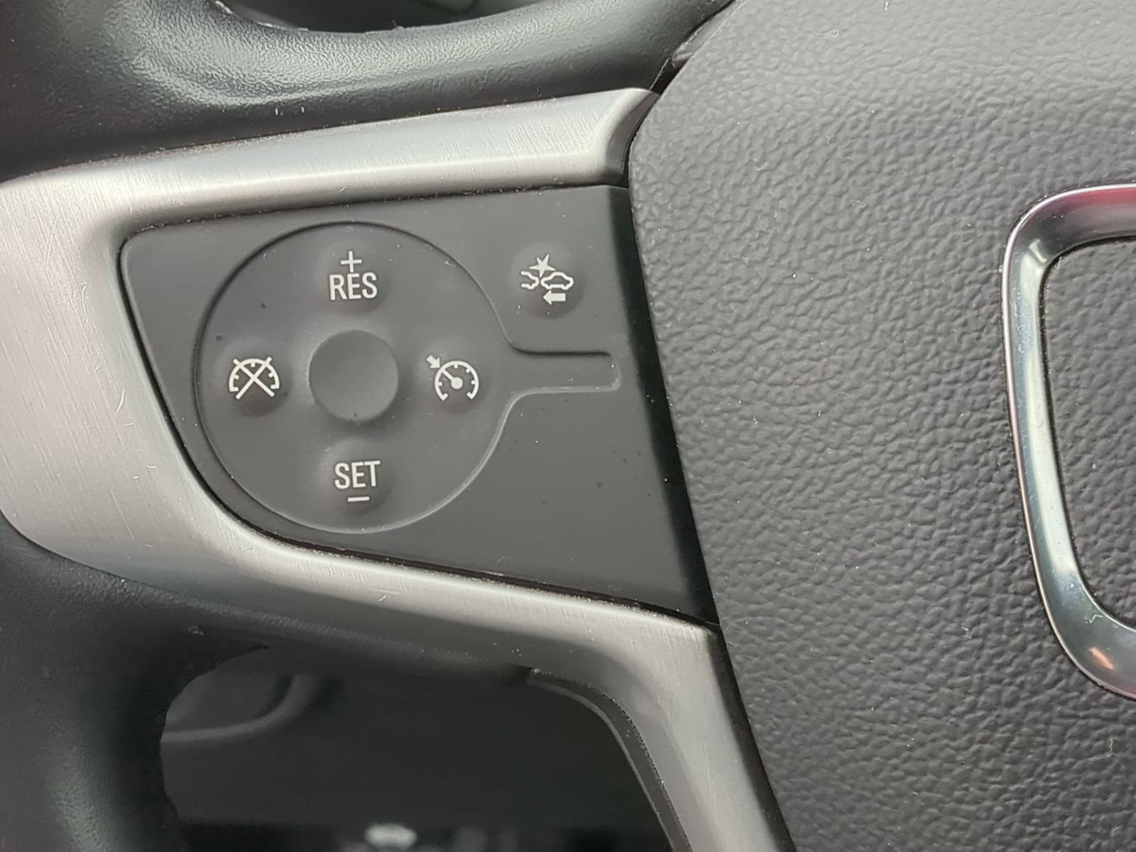 Used 2020 GMC Terrain SLE w/ Driver Convenience Package image 26