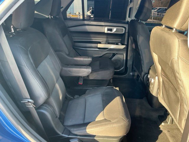 Used 2022 Ford Explorer XLT AWD/4WD image 26